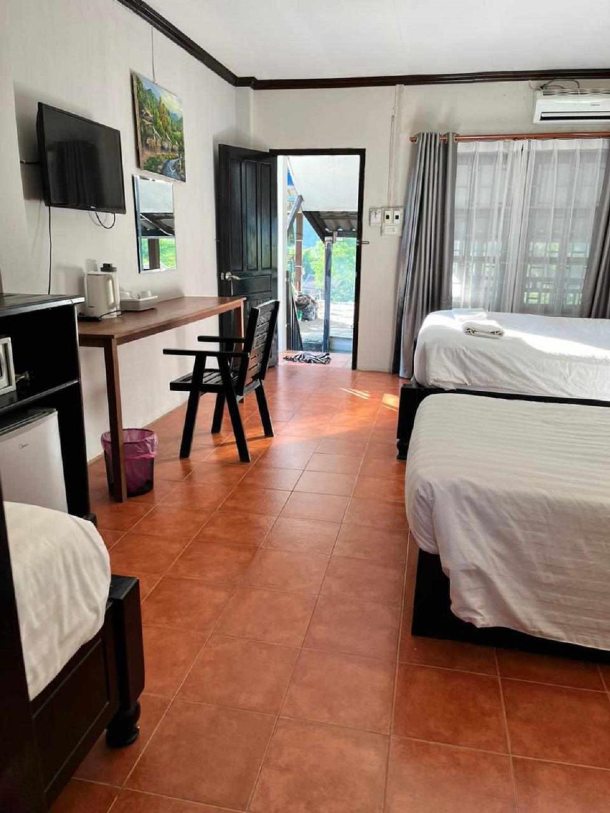 Nice View Guesthouse Vang Vieng Bagian luar foto